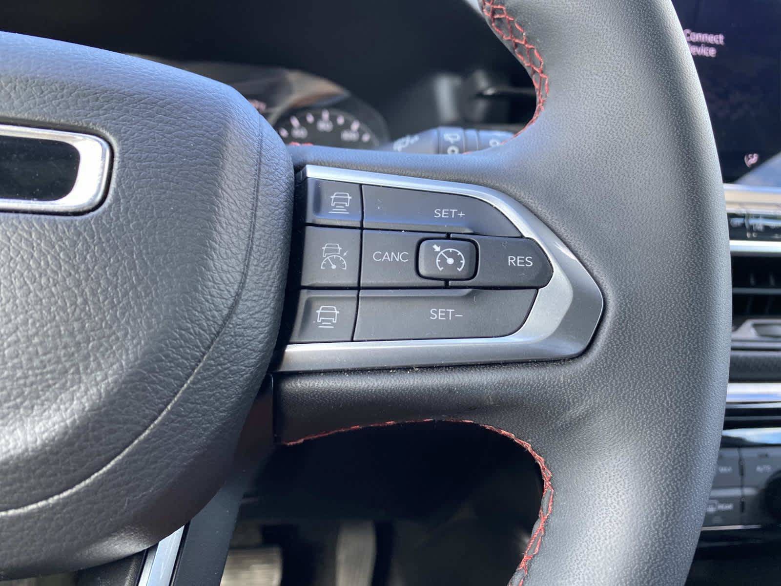 Certified 2026 Jeep Compass Trailhawk AWD/4WD image 18