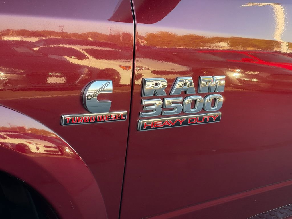 Used 2018 RAM 3500 Laramie image 39