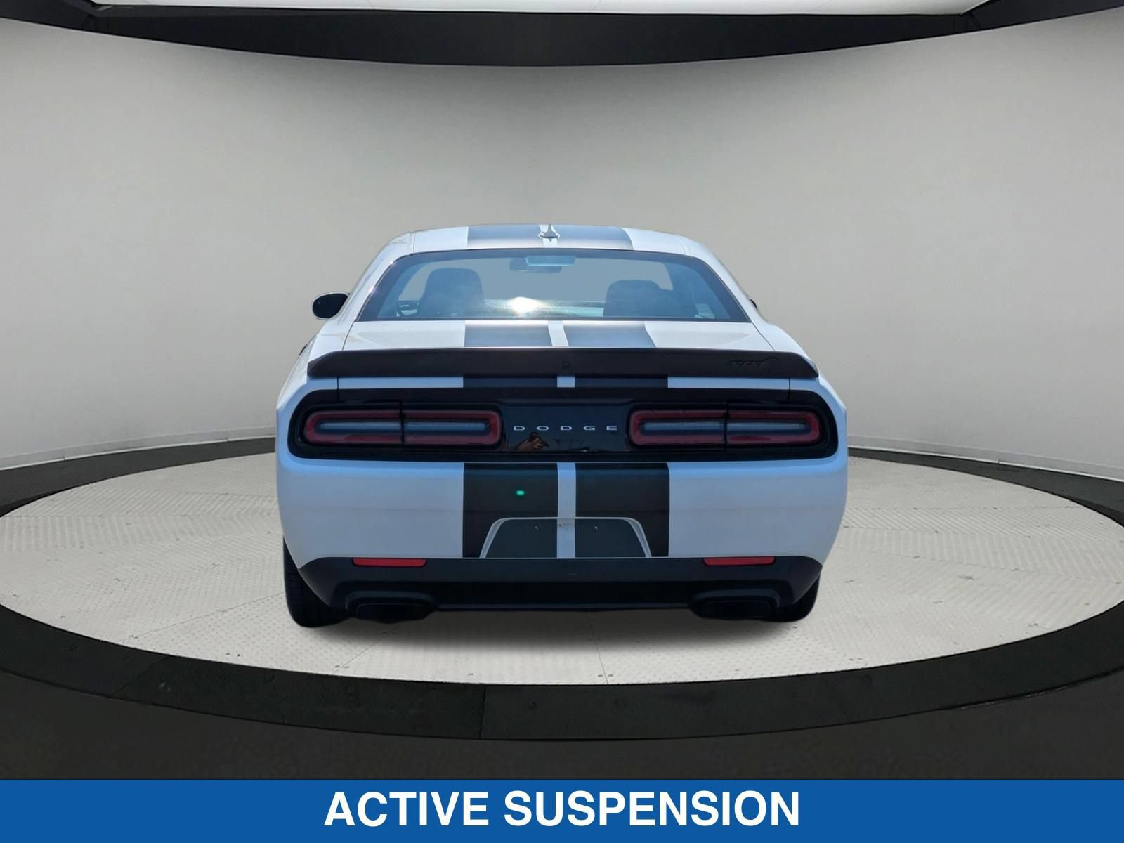 Used 2023 Dodge Challenger SRT Hellcat w/ Driver Convenience Group RWD image 5