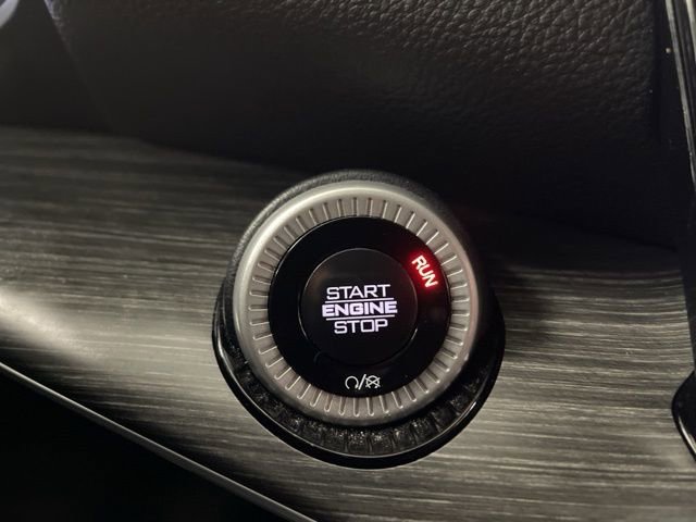 Used 2024 Jeep Wagoneer L Series II w/ Flexible Seating Group image 48