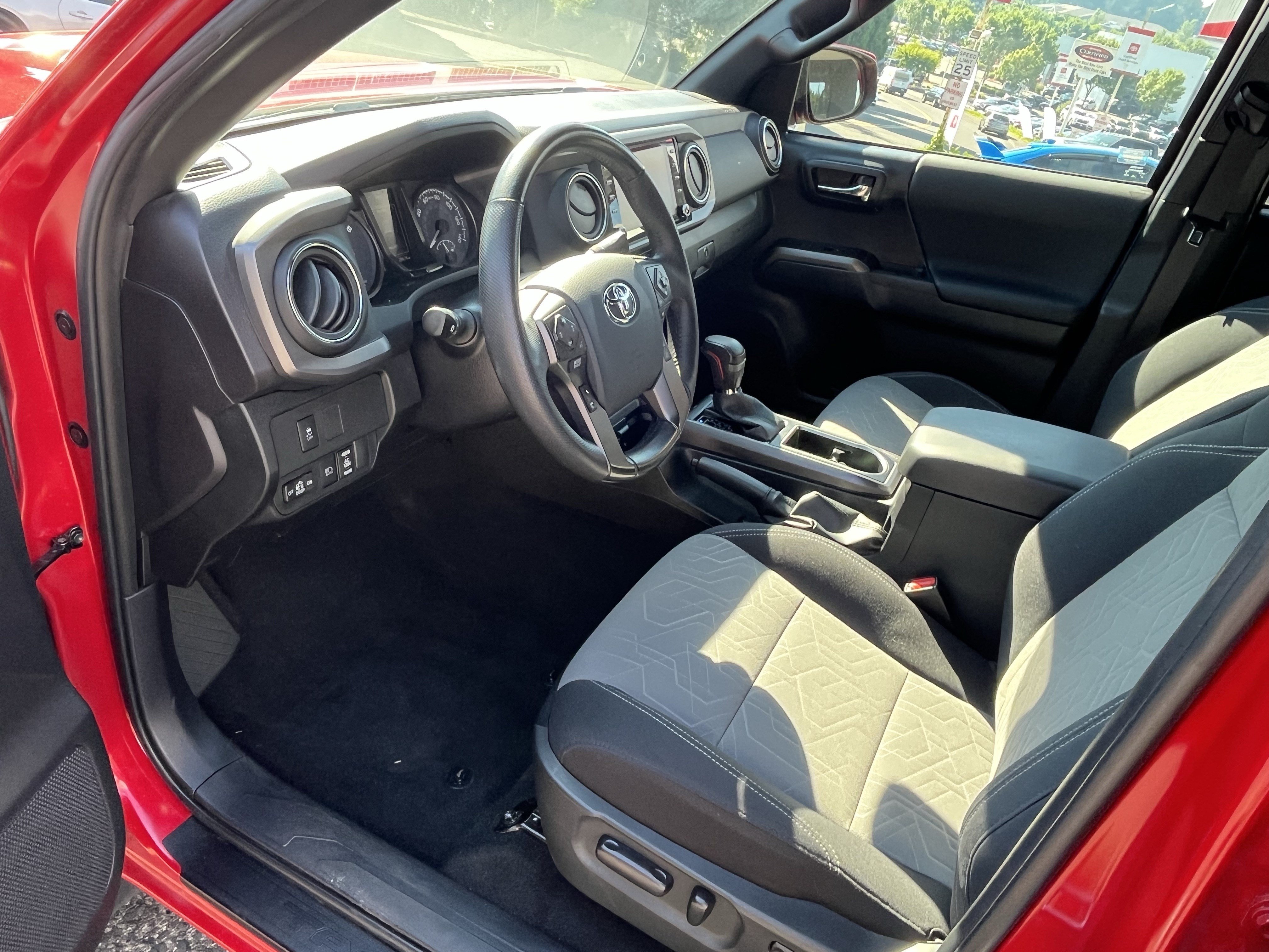 Certified 2023 Toyota Tacoma TRD Sport AWD/4WD image 17