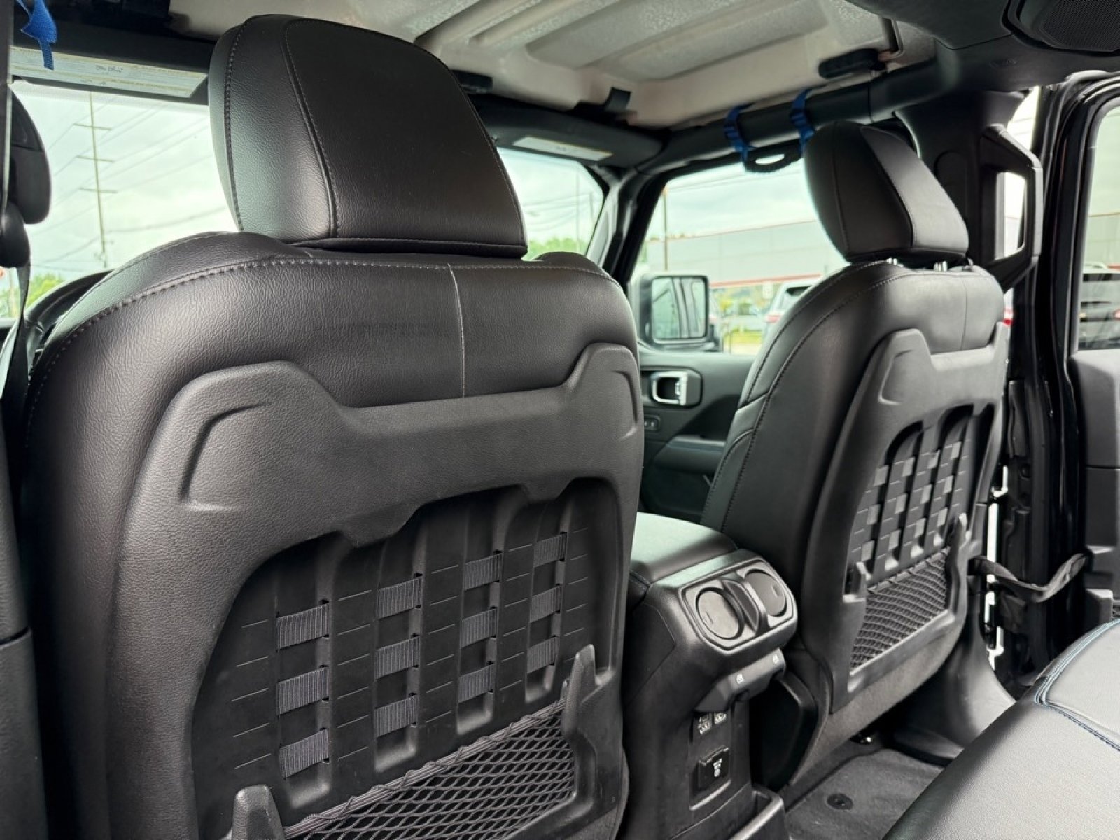 Used 2021 Jeep Wrangler Unlimited Rubicon 4xe w/ Steel Bumper Group image 26