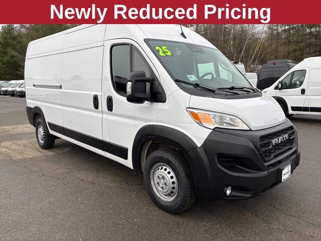 Used 2025 RAM ProMaster 2500 w/ Convenience Group image 1