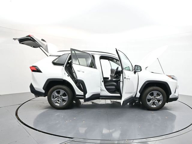Used 2024 Toyota RAV4 XLE image 51