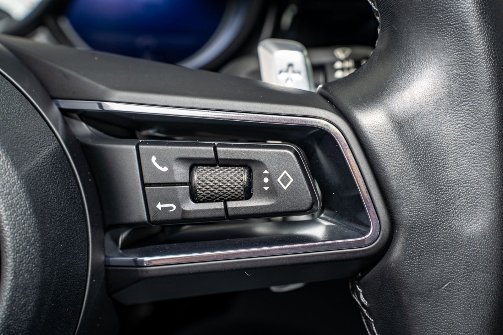 Used 2022 Porsche Macan S image 30