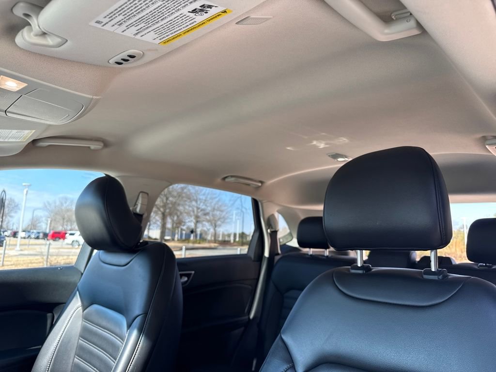 Used 2019 Ford Edge SEL w/ Equipment Group 201A image 25