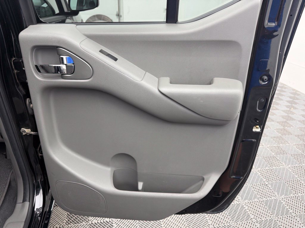 Used 2019 Nissan Frontier SV AWD/4WD image 33