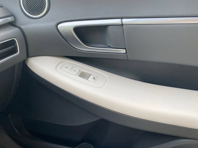 Used 2023 Hyundai Sonata SEL FWD image 22