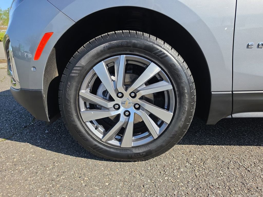Used 2024 Chevrolet Equinox Premier AWD/4WD image 37