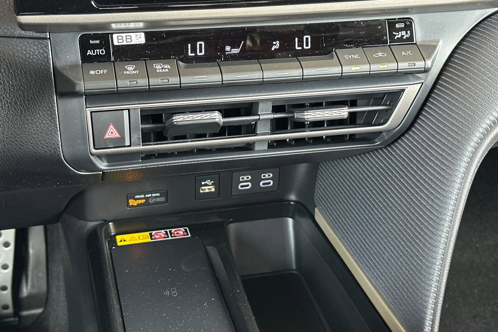 New 2026 Toyota Camry SE image 18