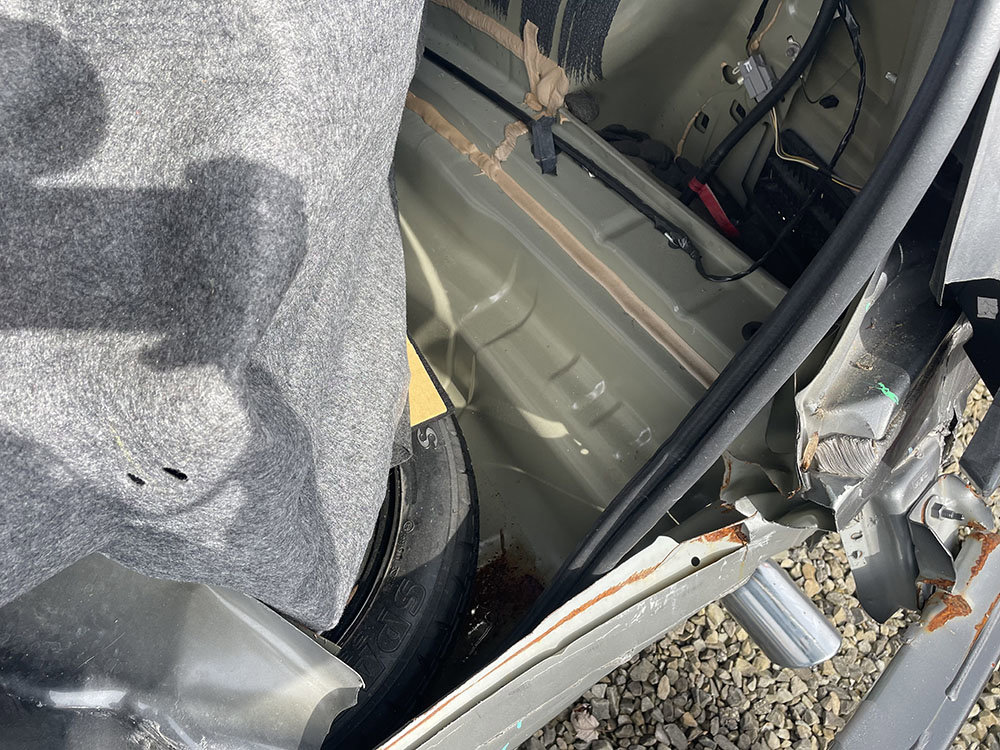 Used 2018 Ford Taurus SEL w/ Equipment Group 201A image 6