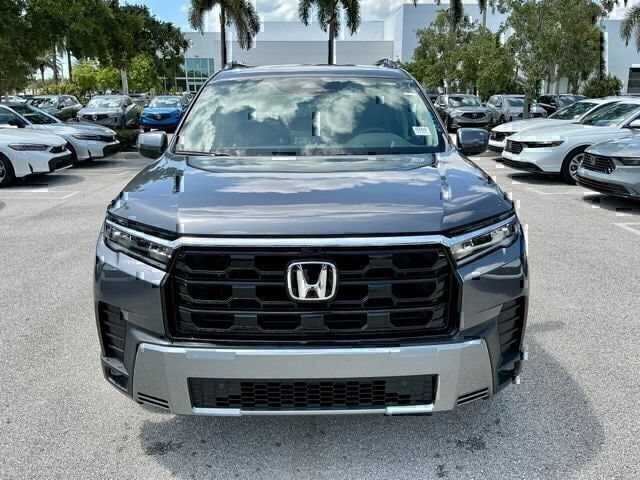 New 2026 Honda Pilot Elite image 2