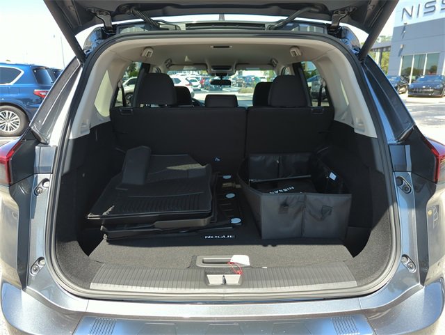 New 2026 Nissan Rogue SV image 15