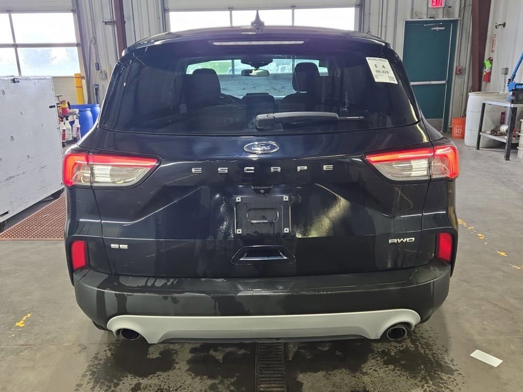 Used 2021 Ford Escape SE AWD/4WD image 4