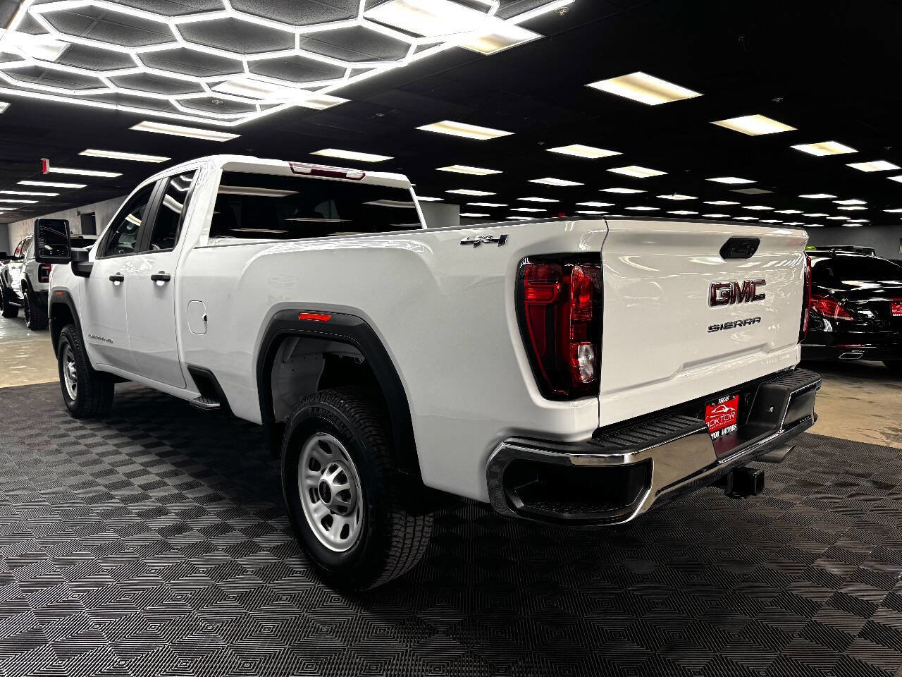 Used 2024 GMC Sierra 2500 Pro image 9