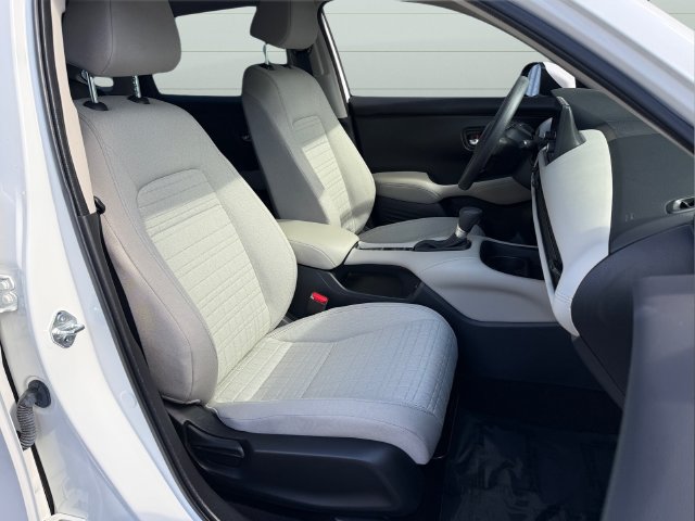 Certified 2025 Honda HR-V LX image 18