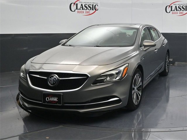 Used 2017 Buick LaCrosse Essence w/ Sun and Shade Package image 4