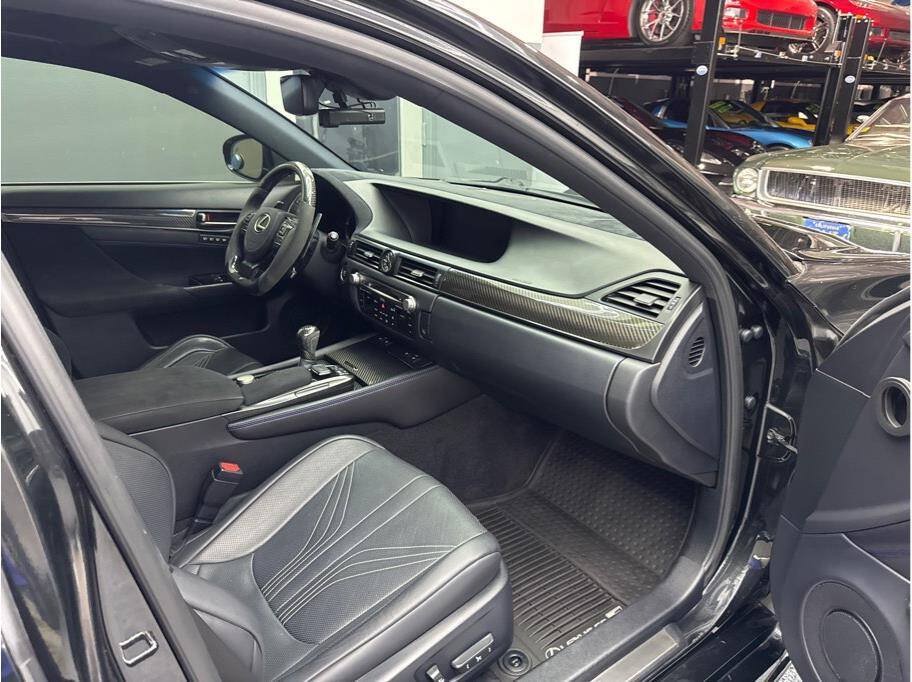Used 2016 Lexus GS F w/ Preferred Accessory Package RWD image 25