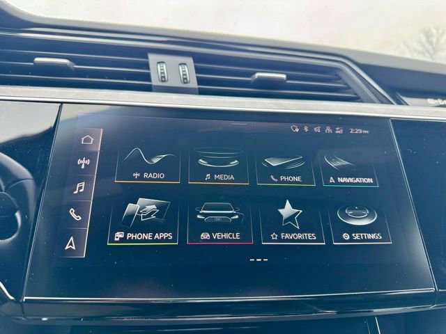 Used 2023 Audi e-tron Chronos w/ Chronos Package image 30