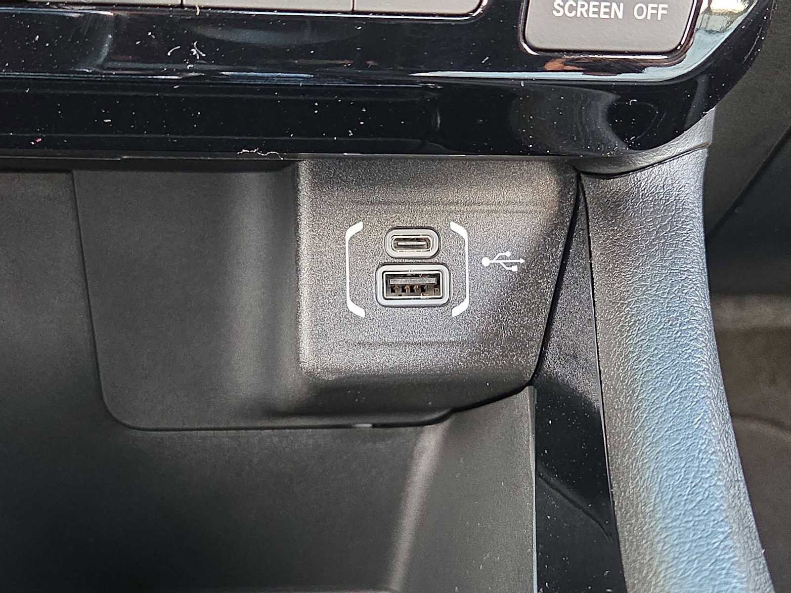 New 2026 Jeep Compass Latitude image 30