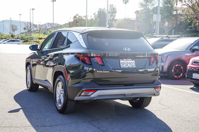 Used 2025 Hyundai Tucson SE image 5