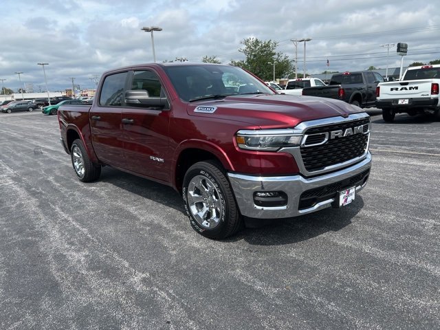 New 2026 RAM 1500 4x4 Crew Cab image 9
