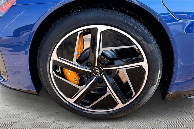 Used 2023 Audi RS e-tron GT w/ Carbon Performance Package image 8