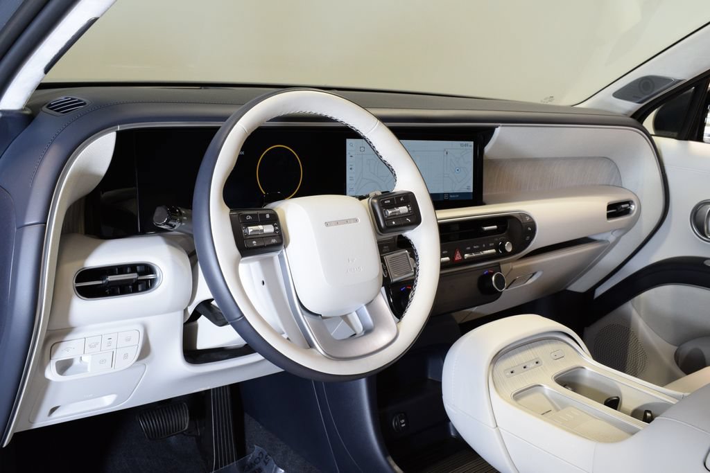 Used 2026 Hyundai Palisade Calligraphy AWD/4WD image 7
