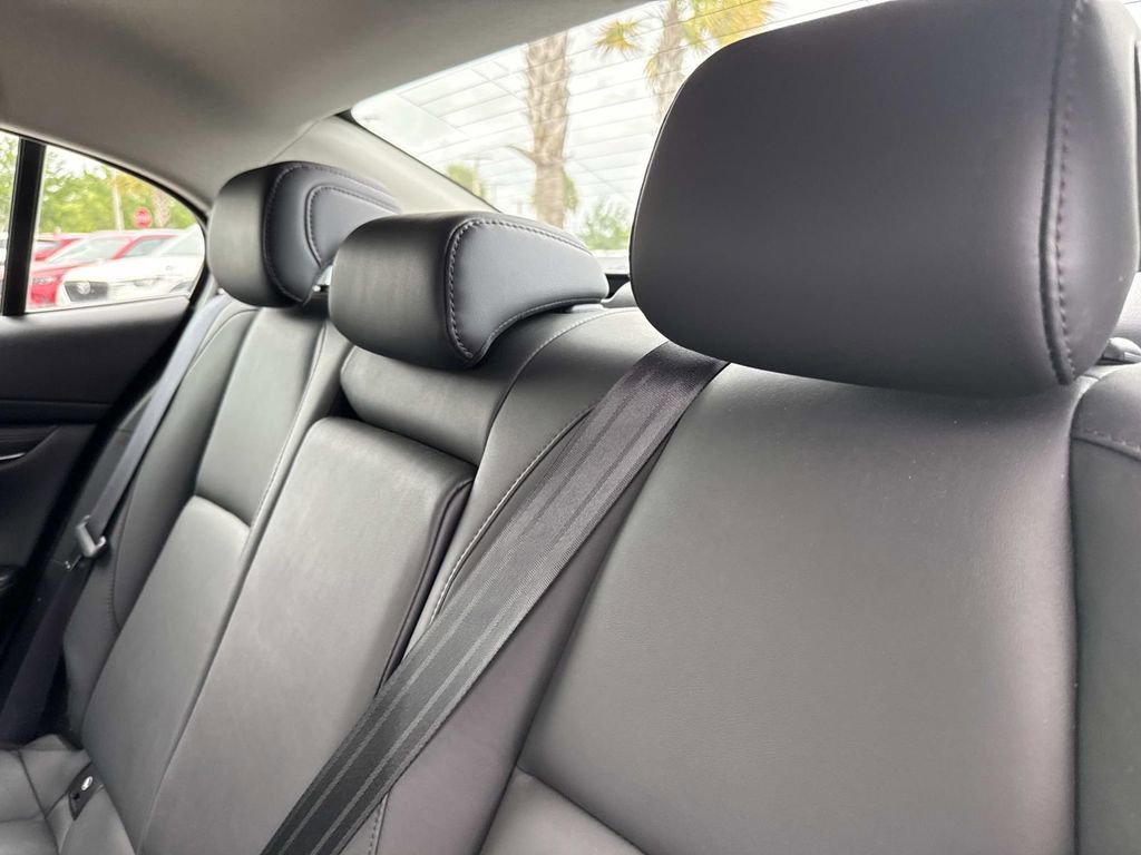 Certified 2024 MAZDA MAZDA3 s image 18