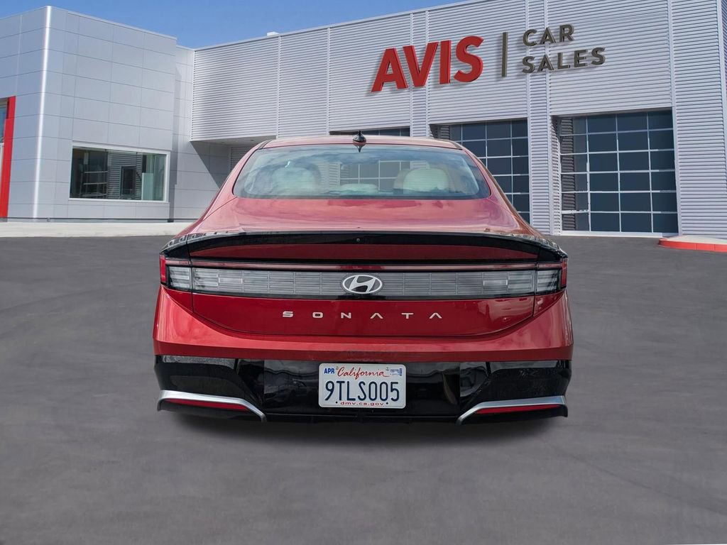 Used 2025 Hyundai Sonata SEL FWD image 7