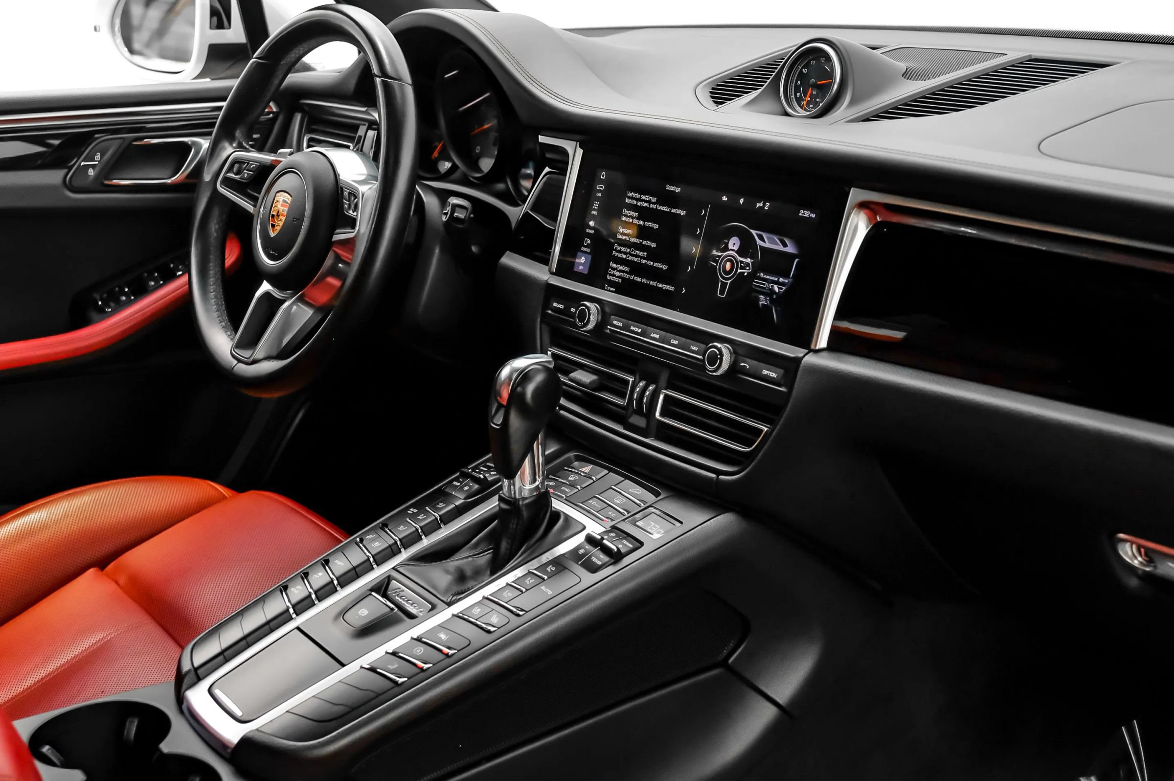 Used 2020 Porsche Macan S AWD/4WD image 21