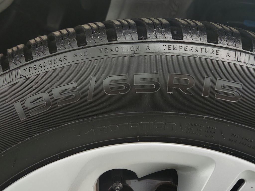 Used 2015 Honda Civic LX image 31