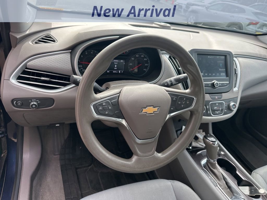 Used 2017 Chevrolet Malibu LS image 10