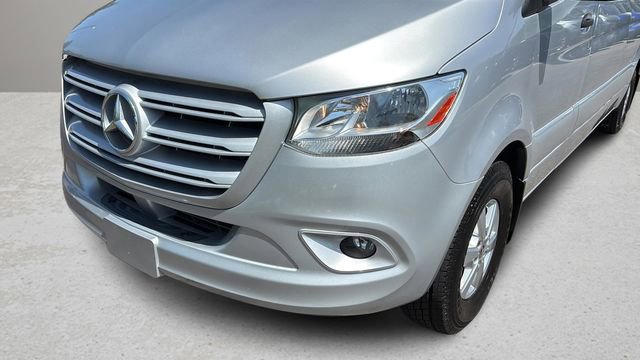 Used 2021 Mercedes-Benz Sprinter 2500 image 55