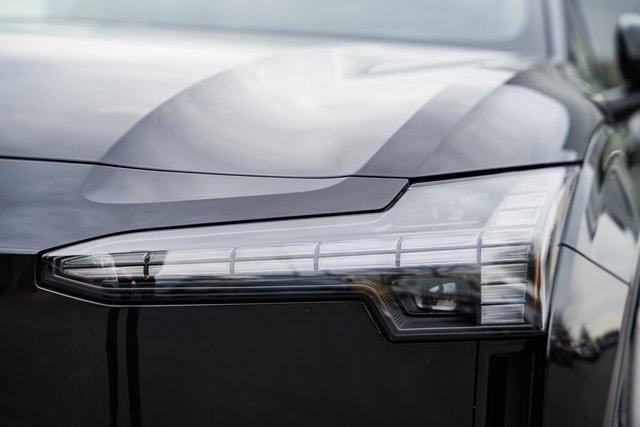 New 2026 Volvo EX30 Plus image 13