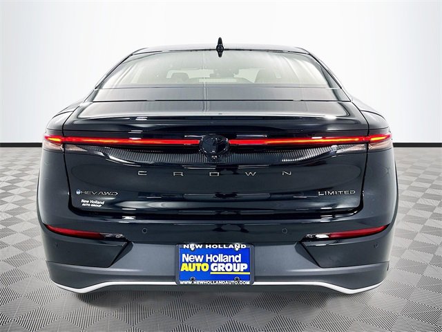 New 2026 Toyota Crown Nightshade image 5