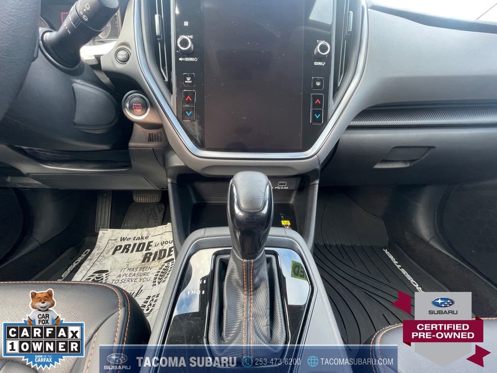 Certified 2025 Subaru Crosstrek 2.5i Limited w/ Crosstrek Mirror Package image 15