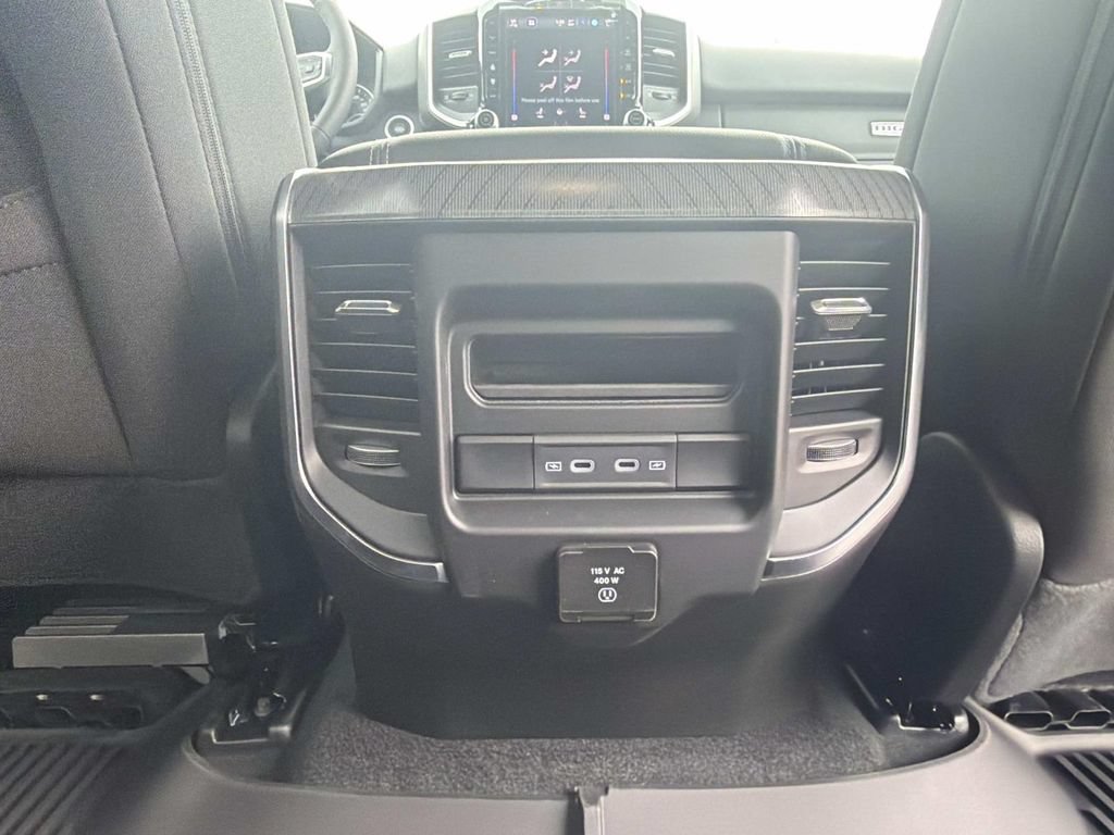 New 2026 RAM 1500 Big Horn AWD/4WD image 18