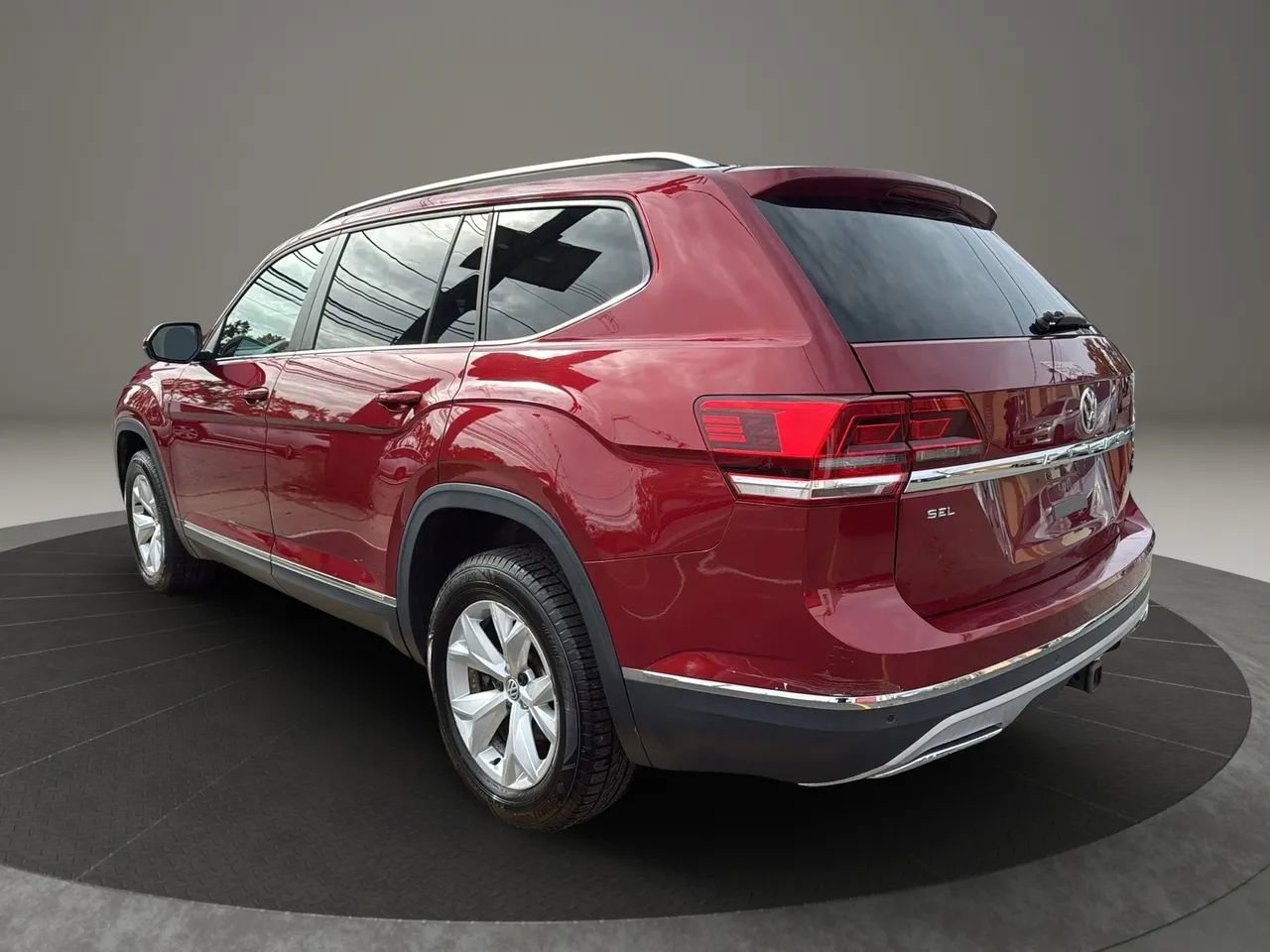 Used 2018 Volkswagen Atlas SEL image 7