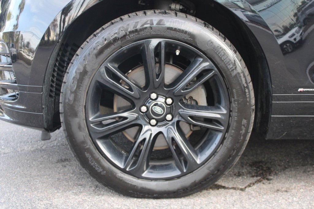 Used 2019 Land Rover Range Rover Velar R-Dynamic HSE image 11