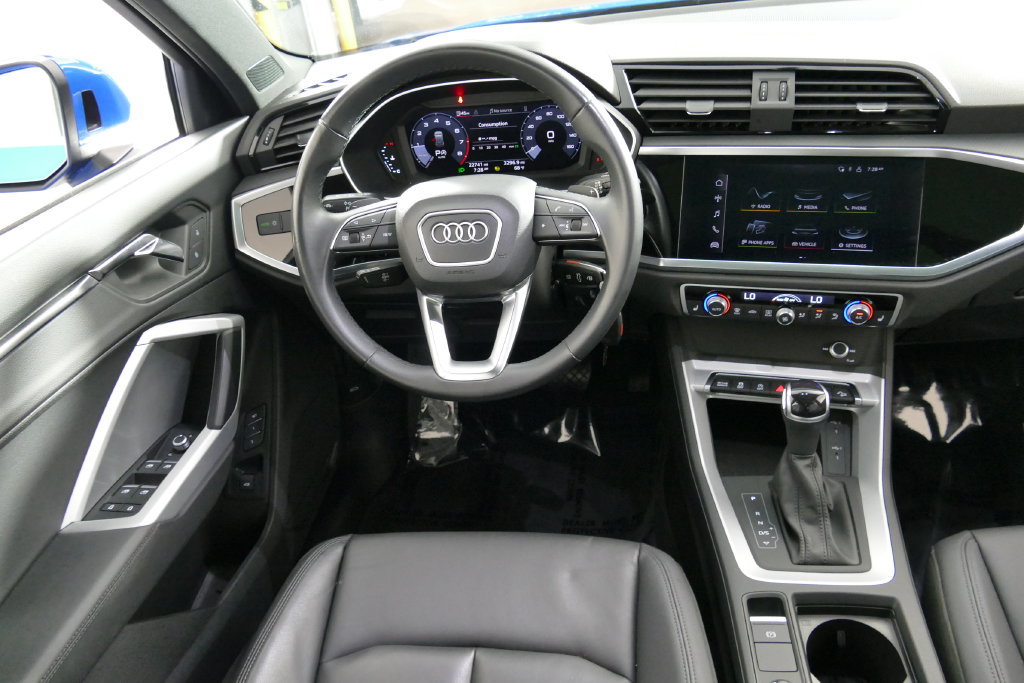 Used 2022 Audi Q3 2.0T Premium AWD/4WD image 23