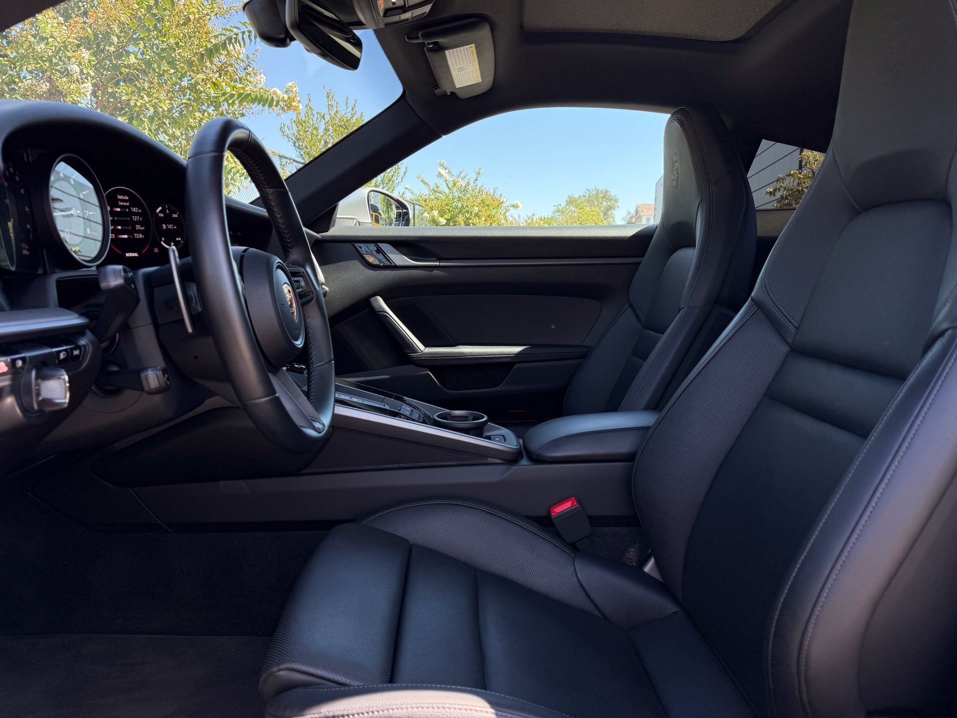 Certified 2021 Porsche 911 Carrera 4 AWD/4WD image 14