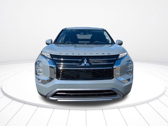 New 2026 Mitsubishi Outlander SE image 8