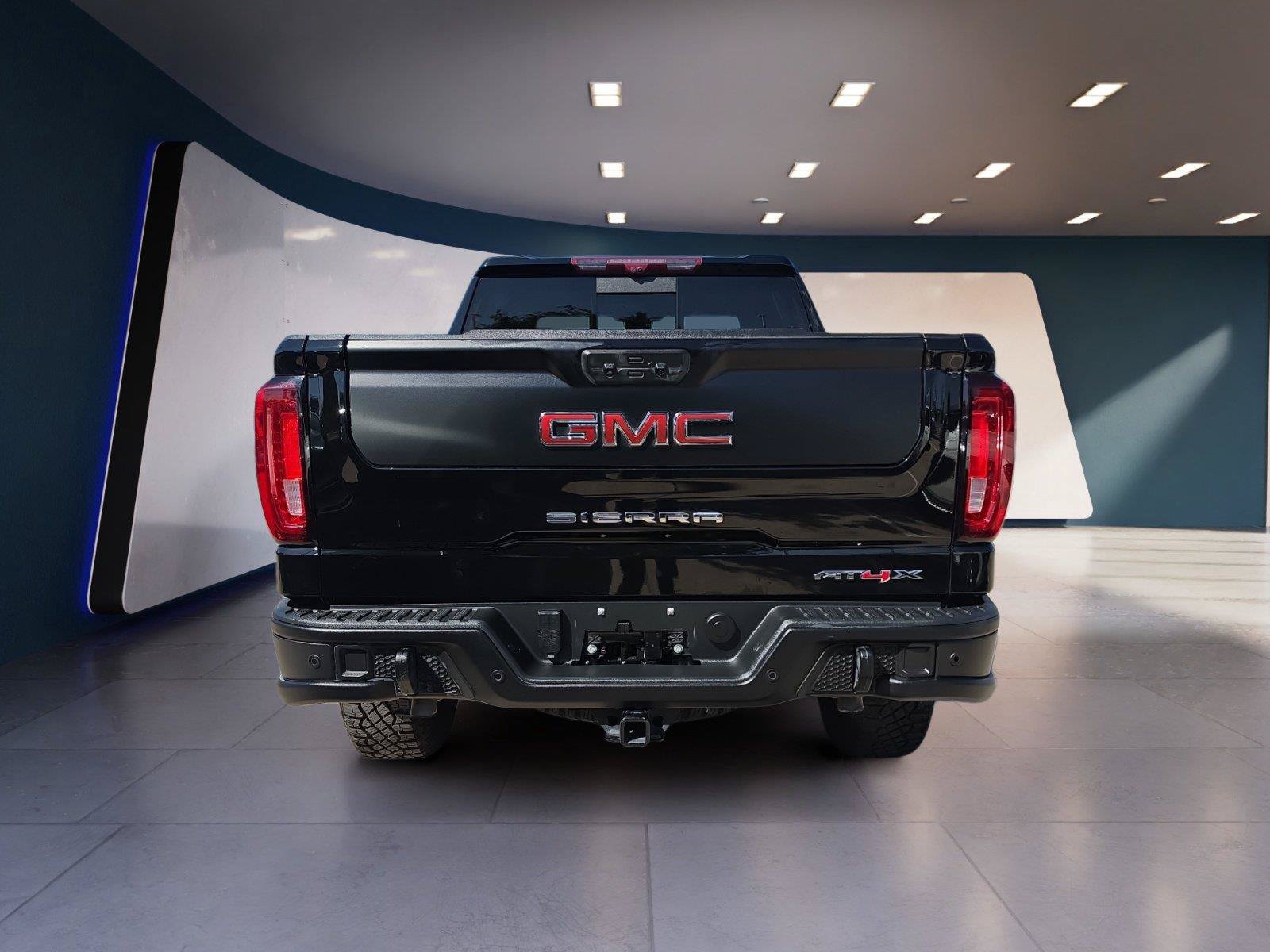 Used 2024 GMC Sierra 1500 AT4X w/ AT4X AEV Edition AWD/4WD image 4