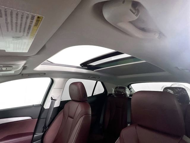 New 2025 Buick Envision Sport Touring image 21