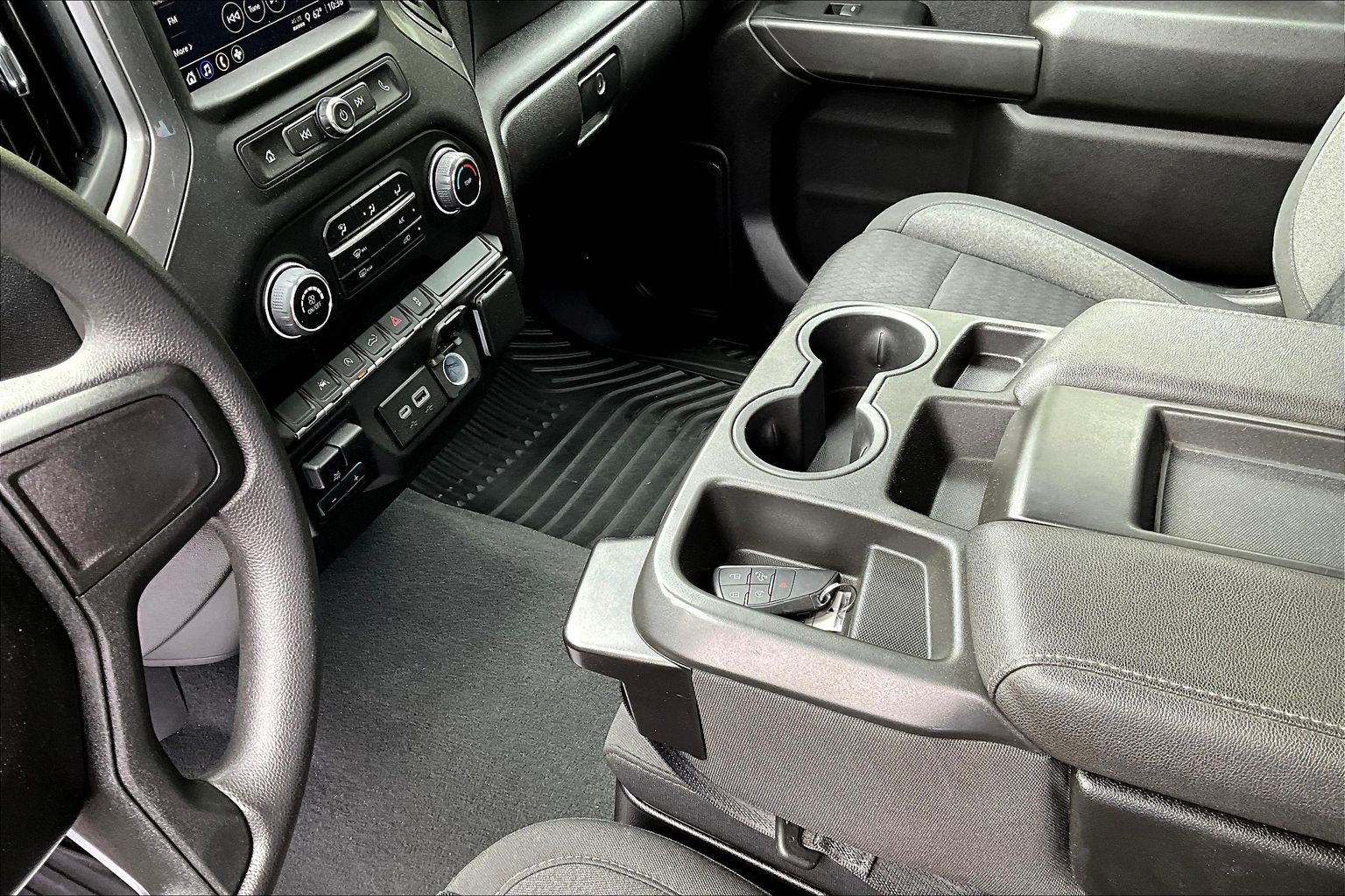 Used 2023 Chevrolet Silverado 1500 Custom AWD/4WD image 11