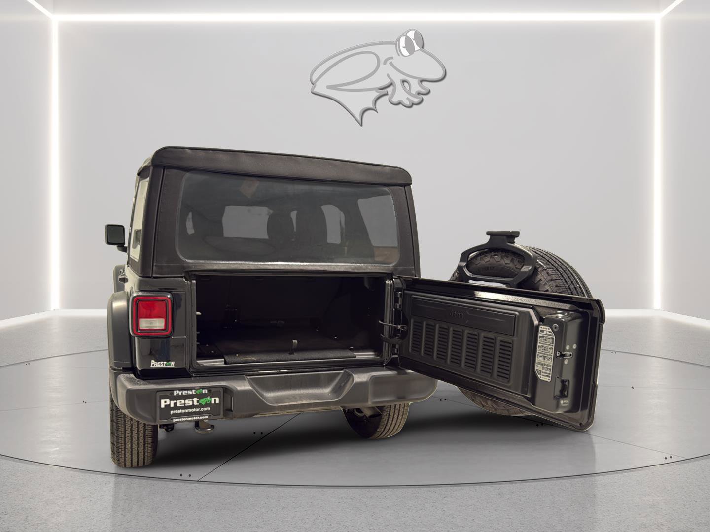 Used 2024 Jeep Wrangler Sport S image 9