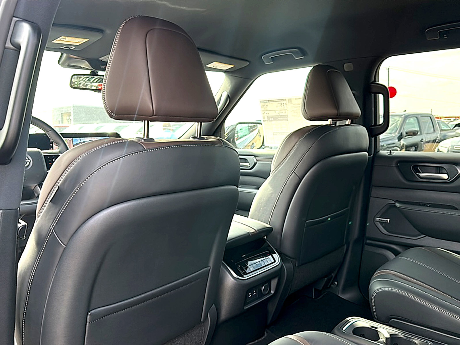 New 2026 Nissan Armada SL w/ Captain's Chari Seat Package image 14