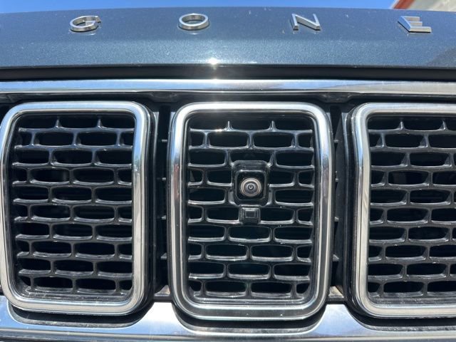 Used 2023 Jeep Wagoneer 4WD w/ Premium Group I image 9