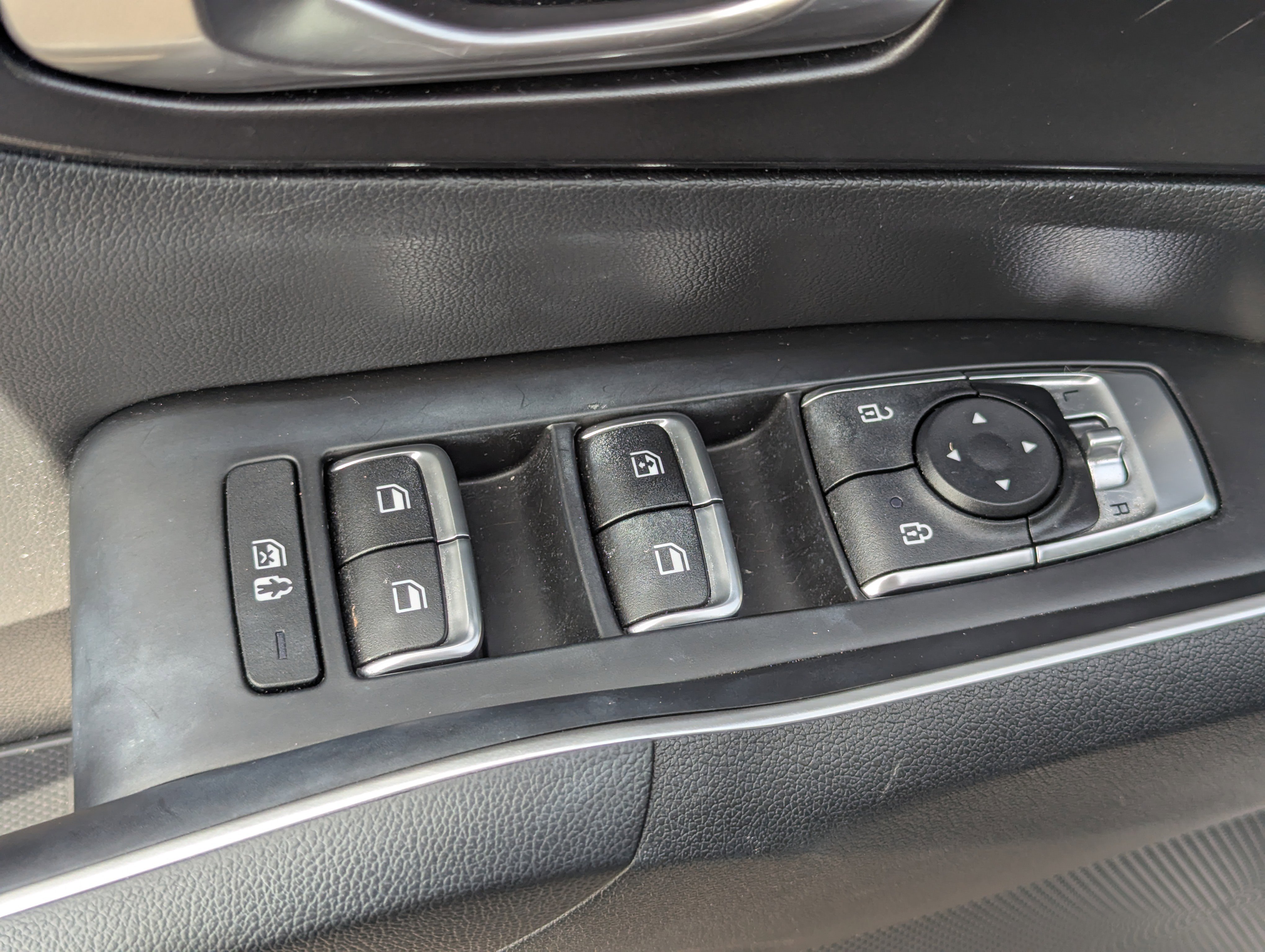 Certified 2022 Kia Sorento S image 22